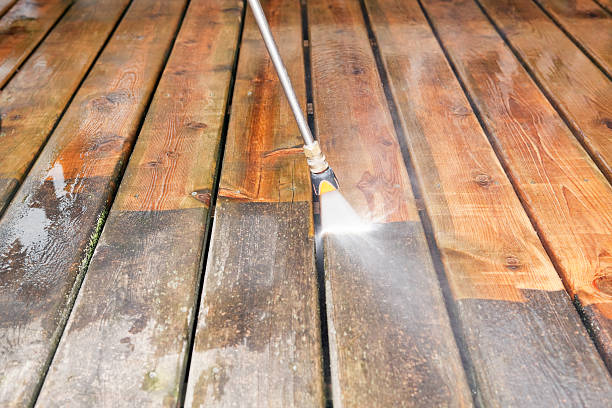 Best Deck and Patio Pressure Washing in Monroe, WI